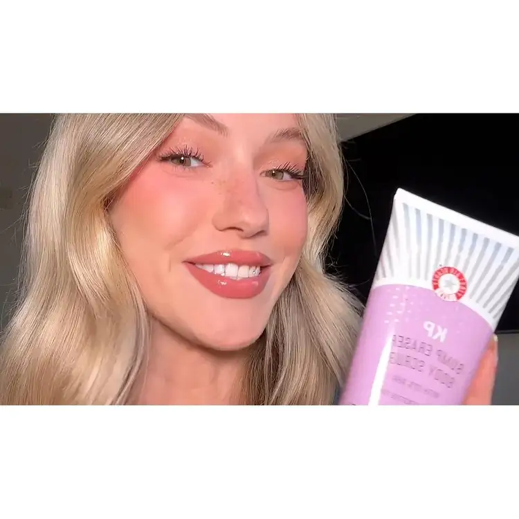 KP Bump Eraser - Exfoliante Corporal con AHA, anti-aspereza - 226 g