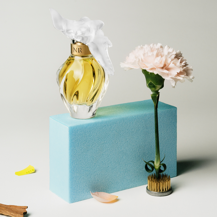 L'Air Du Temps - Eau De Toilette, fragancia floral con una nota picante